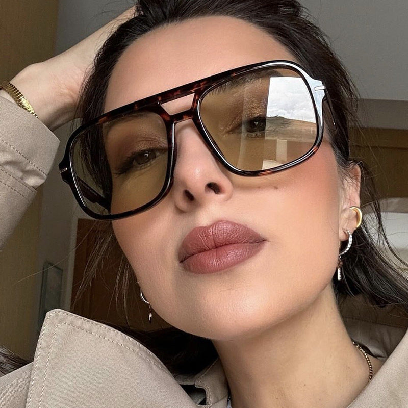 Women's Fashionable UV Protection Sunglasses