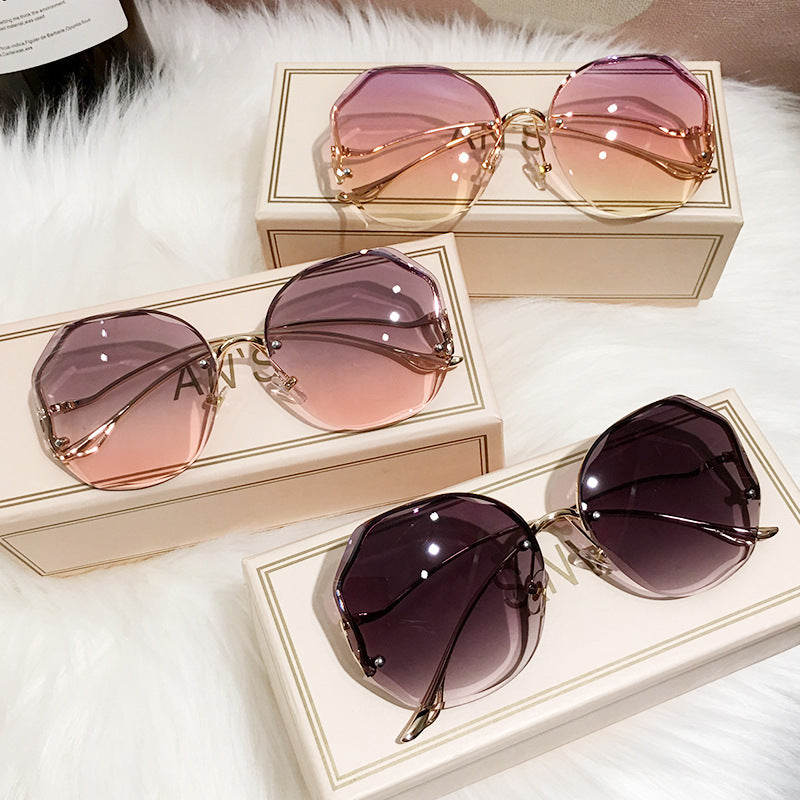 Women's Stylish Outdoor UV Sunglasses